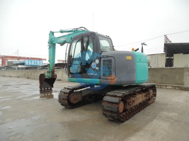 Kobelco SK115