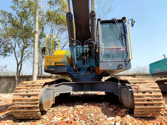 Volvo EC380D