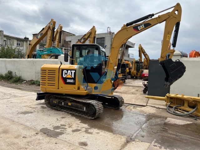 Caterpillar CAT306E2