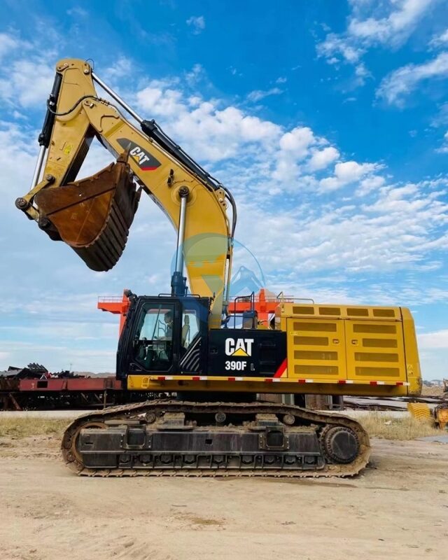 Caterpillar CAT390FL